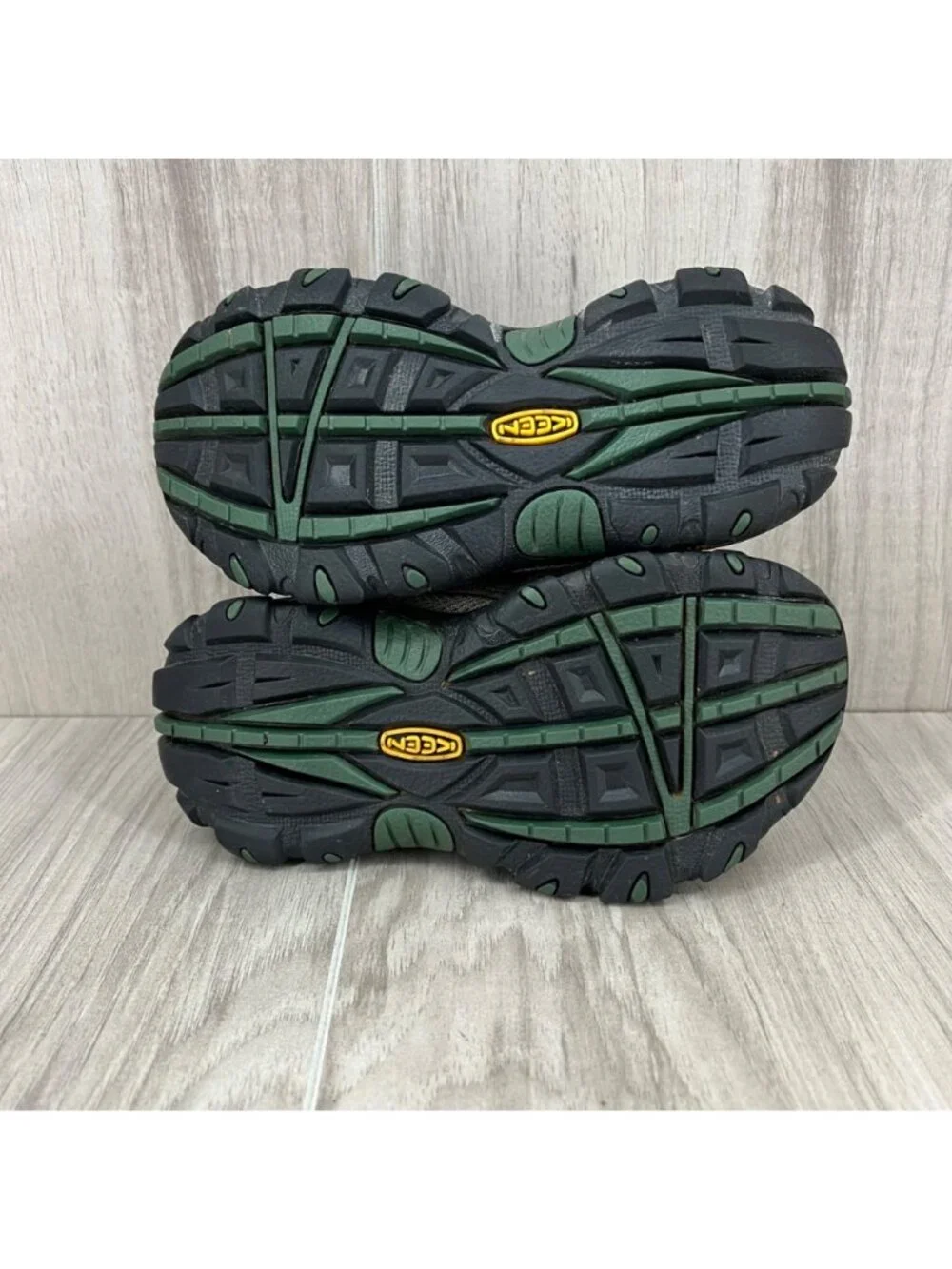 Keen Hiking Shoes Kids Toddler 9 Almosa Brown Leather Toggle Low Top Outdoor